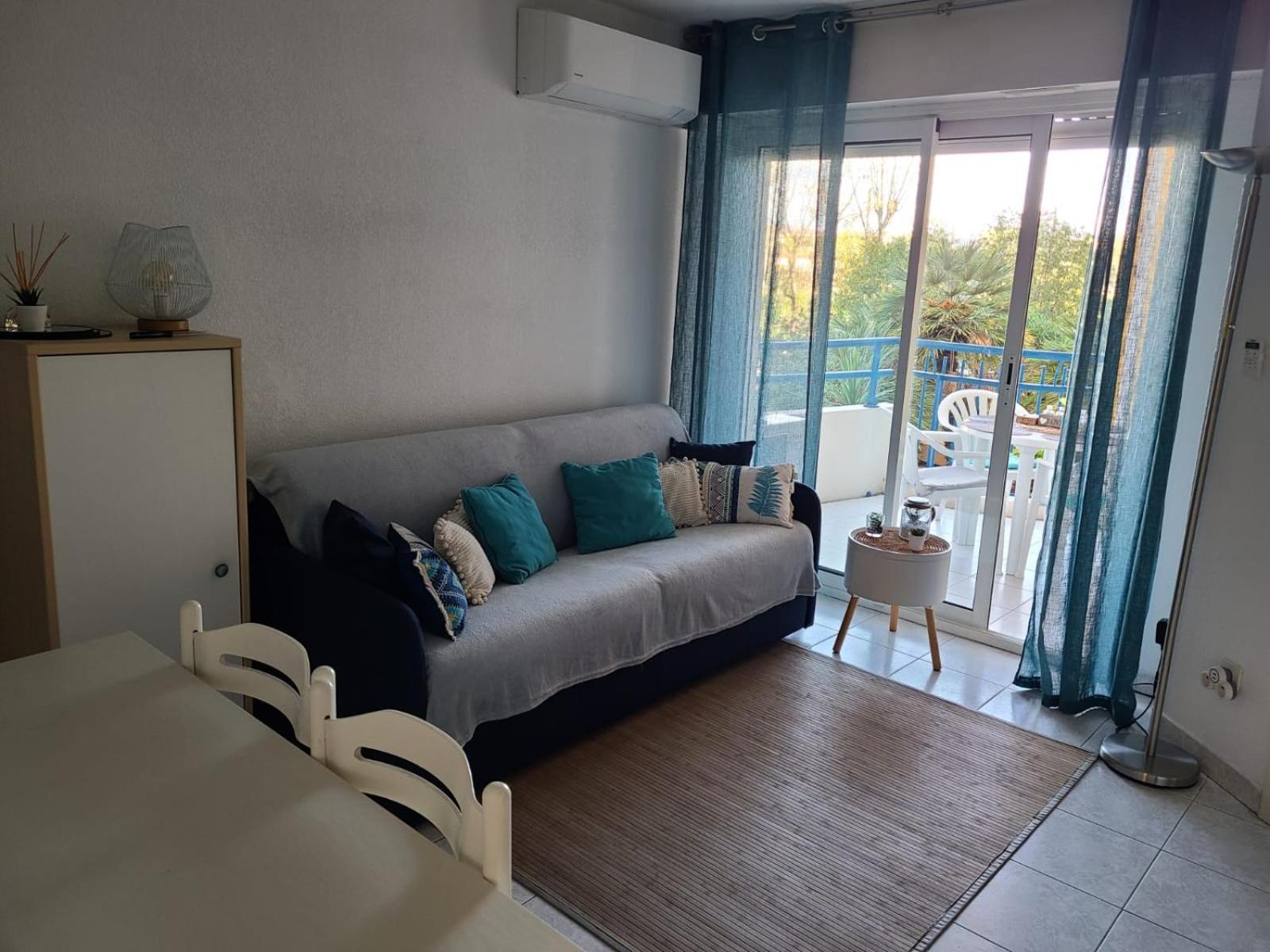 T2 climatisé à 5 minutes à pied de la plage avec parking, piscine et wifi Fréjus Exterior foto